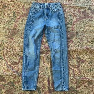 denim BDG women’s mom jeans